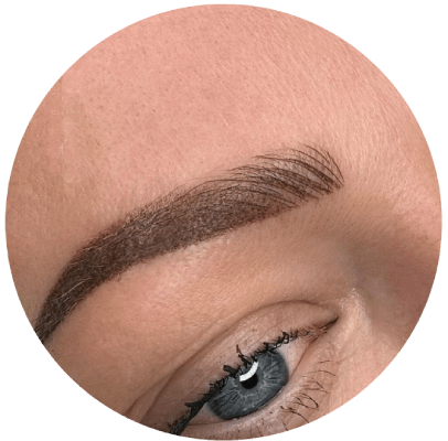 kundin mit microblading